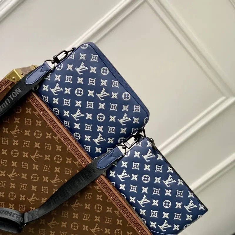 M24753 Blue 25x18.5x7cm High Quality Bags - Image 3