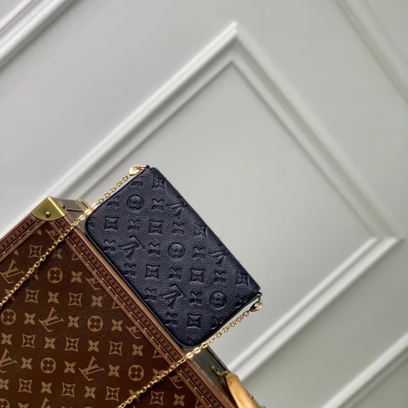 M83589 21x12x3cm High Quality Bags - Image 3