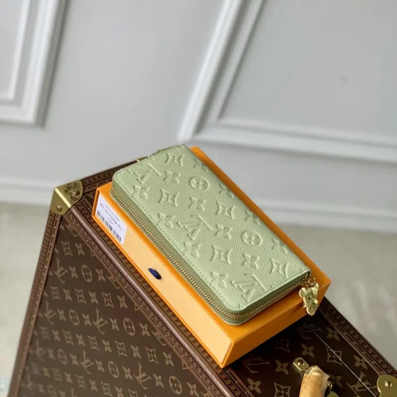 M13618 Green 19.5x10.5x2.5cm High Quality Bags - Image 3