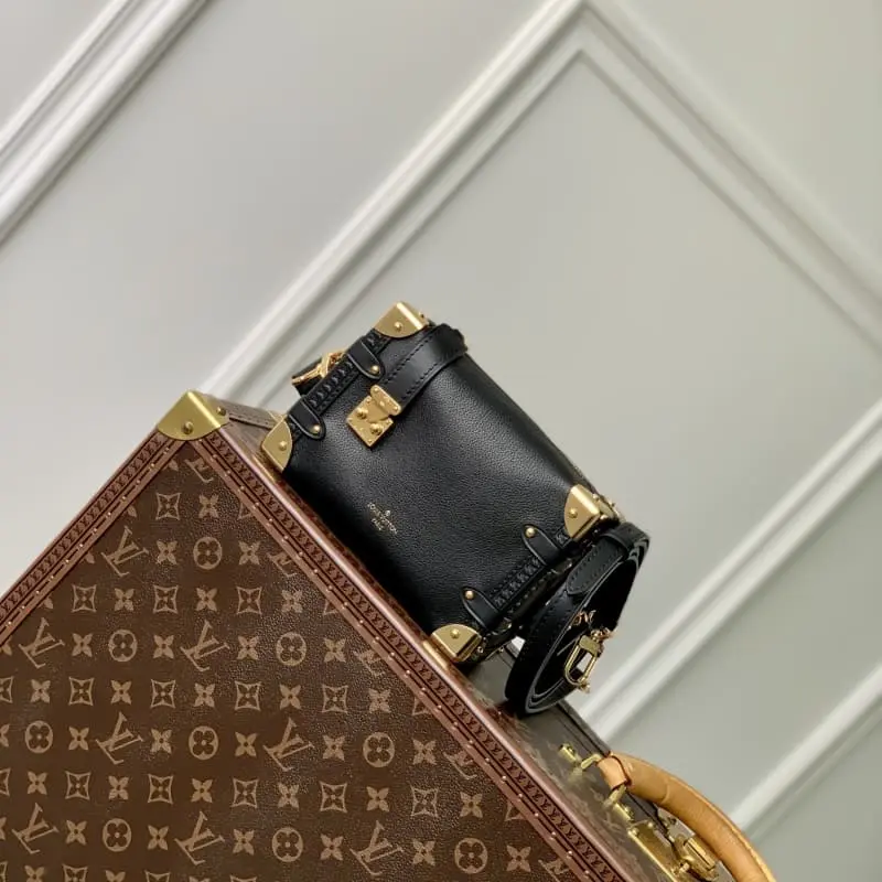 M23817 Black 18x12.5x8cm High Quality Bags - Image 3