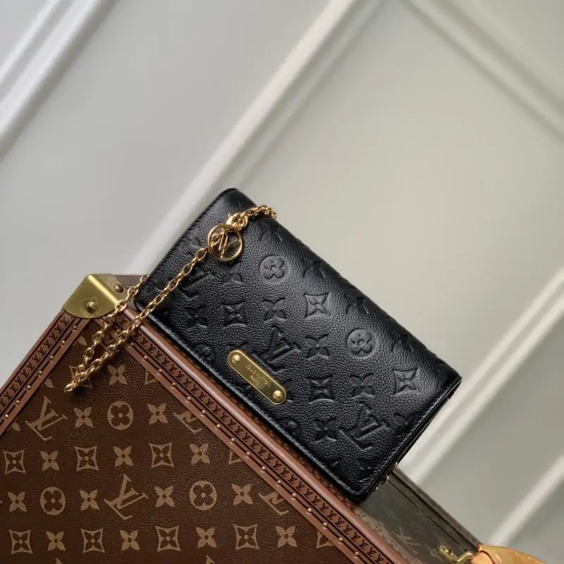 M83233 S1 22x15x5.5cm High Quality Bags - Image 2