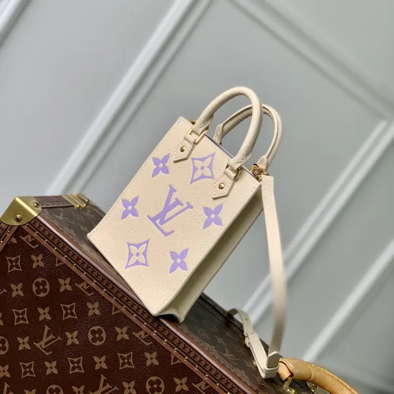 M69442 S2 14x17x5.5cm High Quality Bags - Image 3