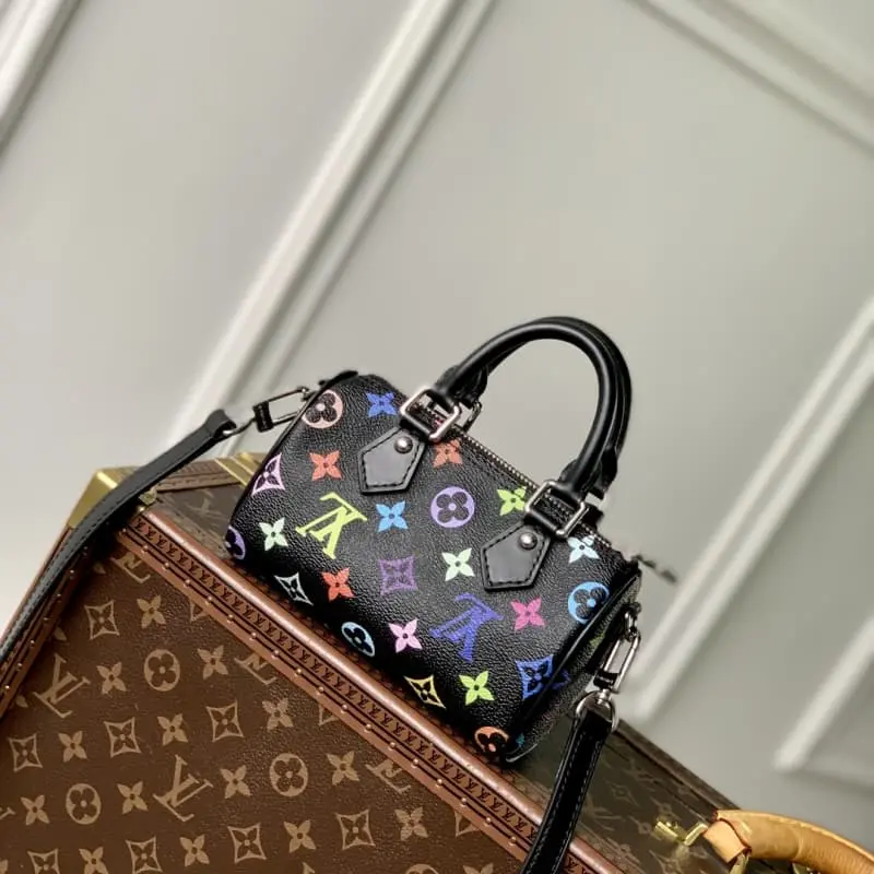 M13406 10x7.5x16cm High Quality Bags - Image 3