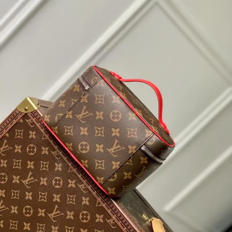 M44495 Red 20x13.5x12cm High Quality Bags - Image 3