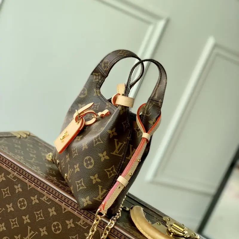 M46816 S1 17x17x7cm High Quality Bags - Image 3