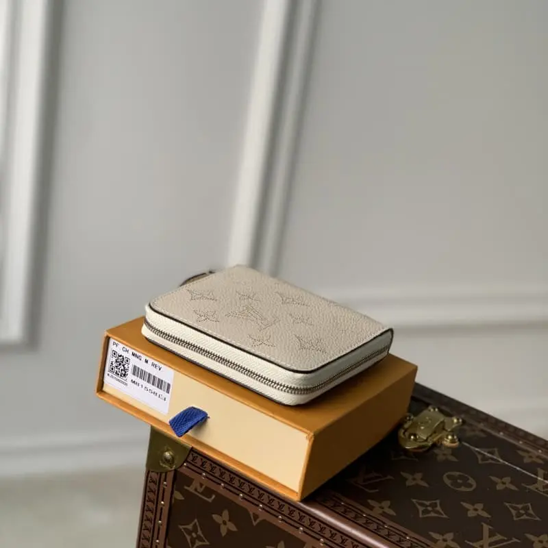 M81558 S2 11.5x10.5x2cm High Quality Bags - Image 3