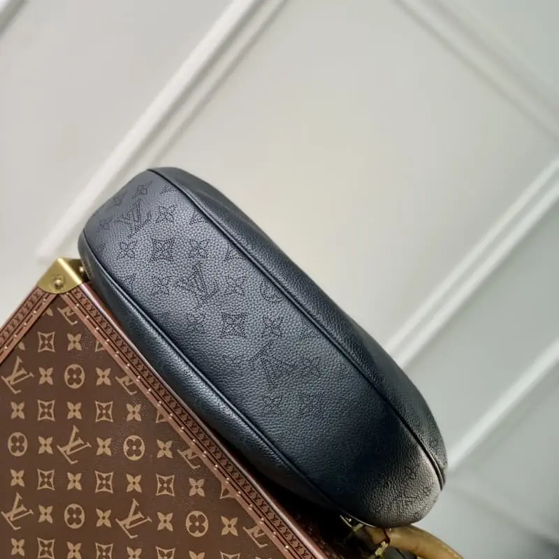 M22822 Black 36.5x23x8cm High Quality Bags - Image 3