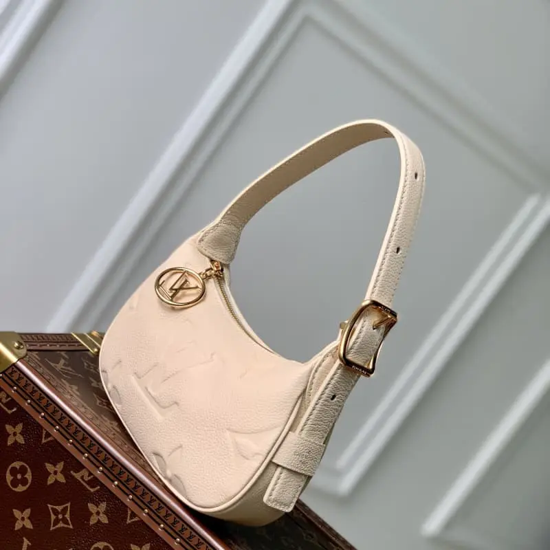 M82519 White 20.5x11x5cm High Quality Bags - Image 3