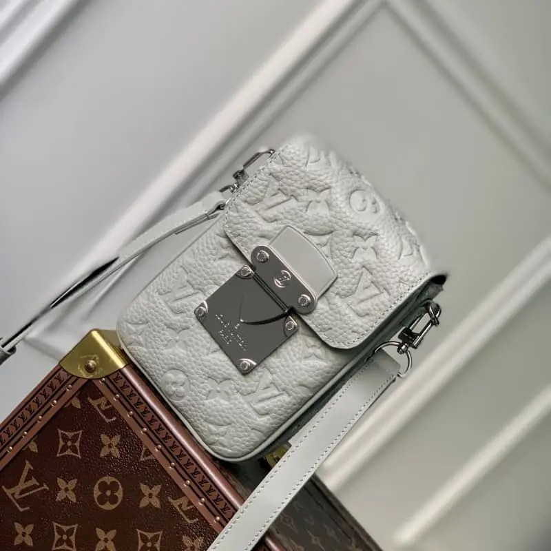 M82568 Grey 12x19x7cm High Quality Bags