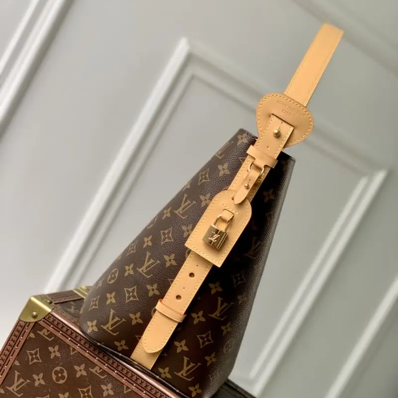 M12926 31x18x26cm High Quality Bags - Image 3