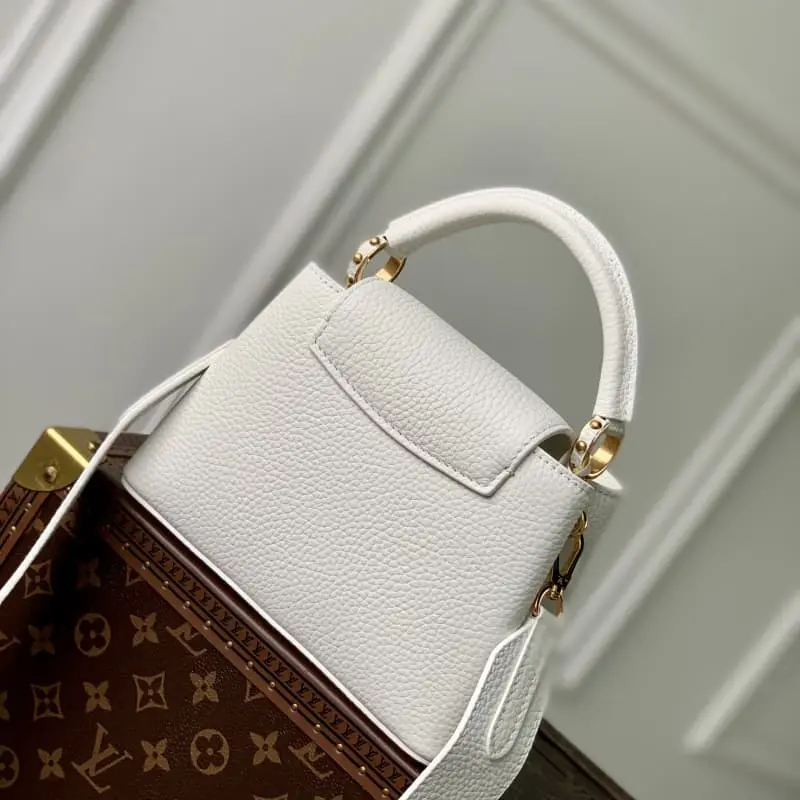 M23456 White 21x14x8cm High Quality Bags - Image 3