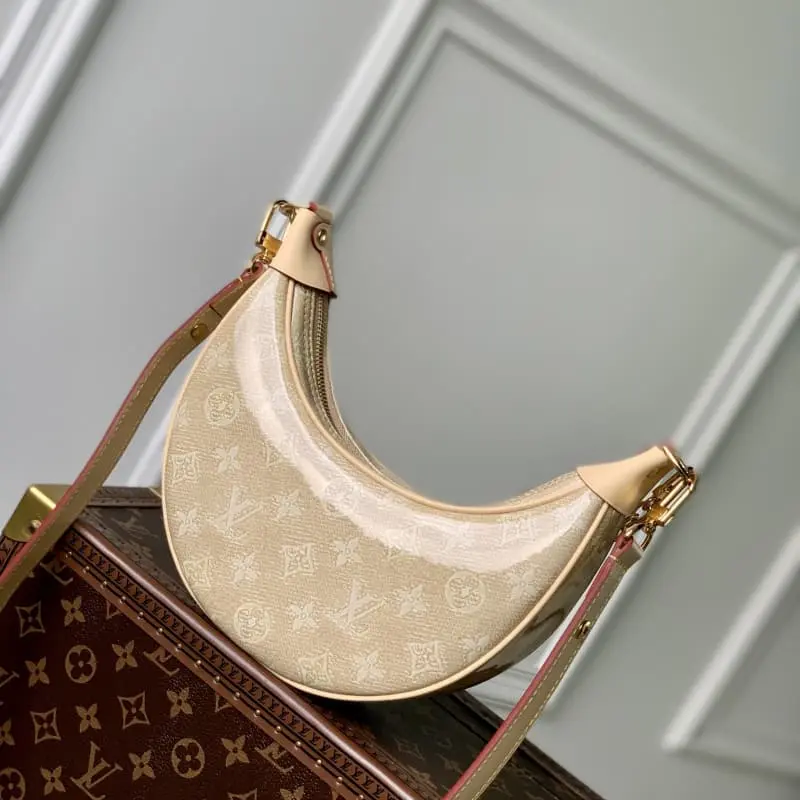 M22928 S1 23x13x6cm High Quality Bags - Image 3