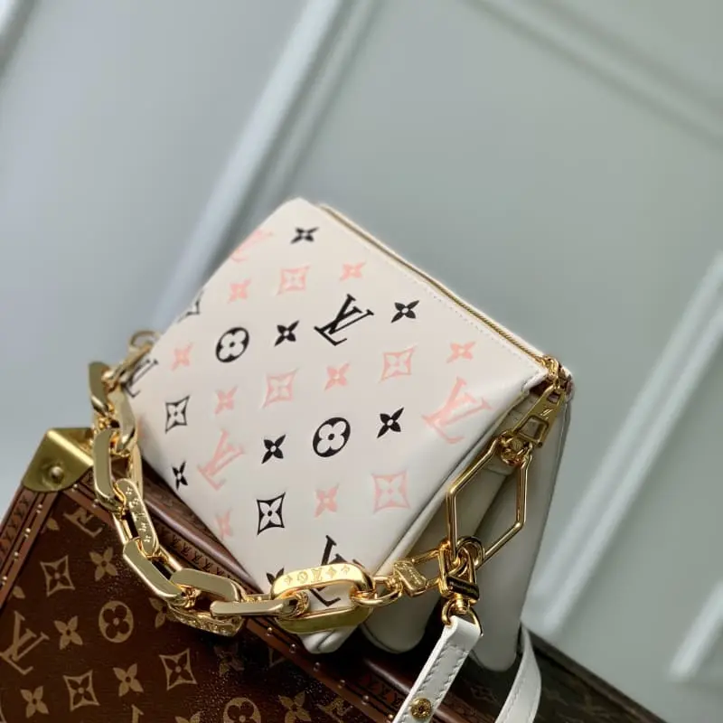 M22954 20x16x7cm High Quality Bags - Image 3