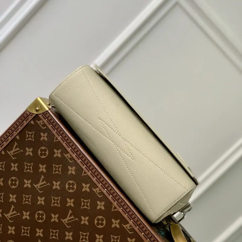 M22505 Grey 28x24x10cm High Quality Bags - Image 3