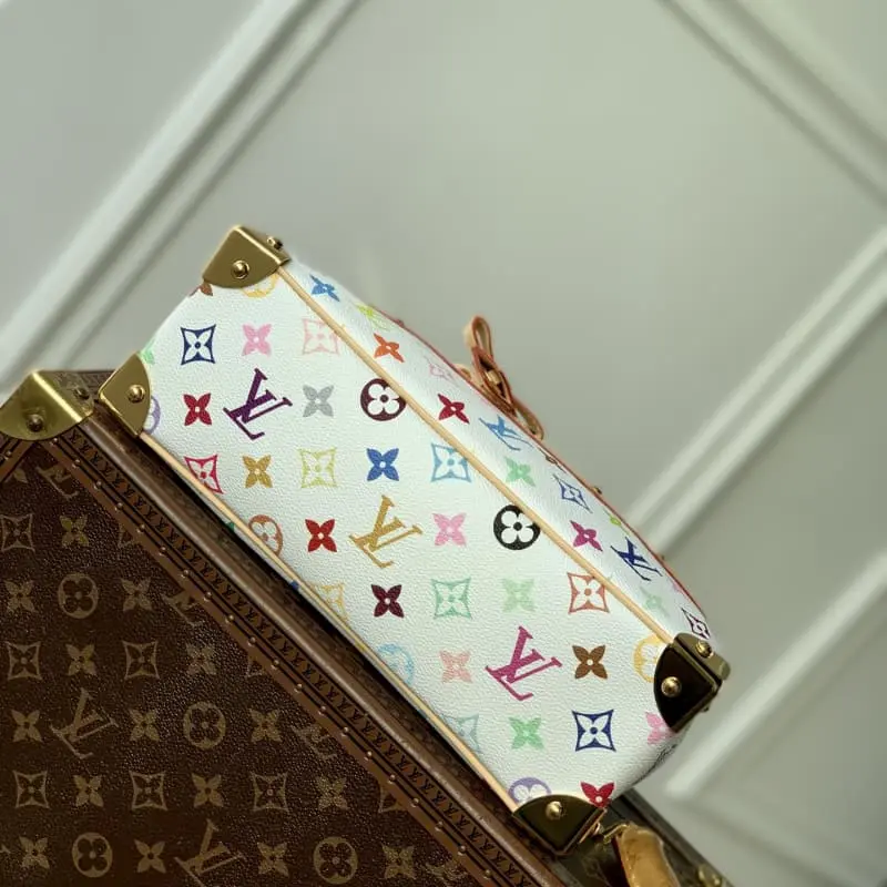 M13084 14x10x27cm High Quality Bags - Image 3