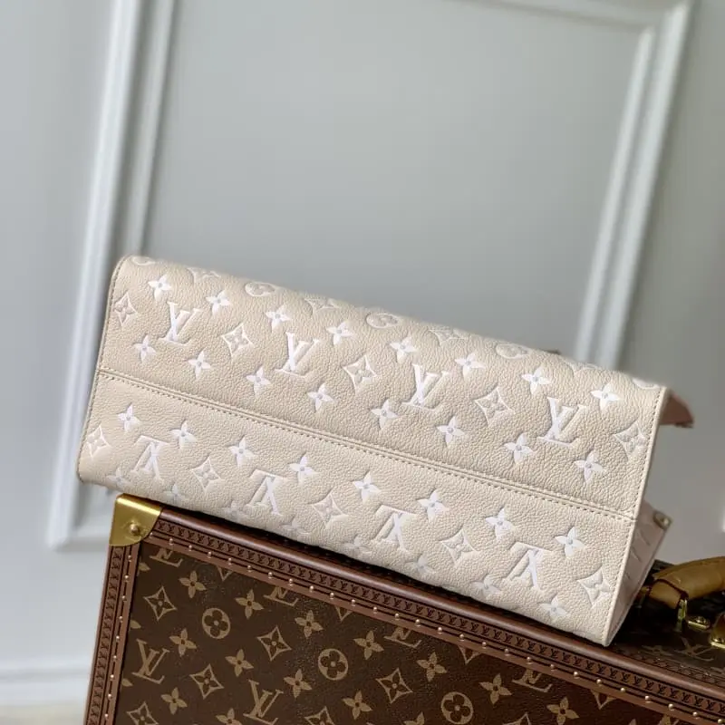 M46128 35x27x14cm High Quality Bags - Image 3