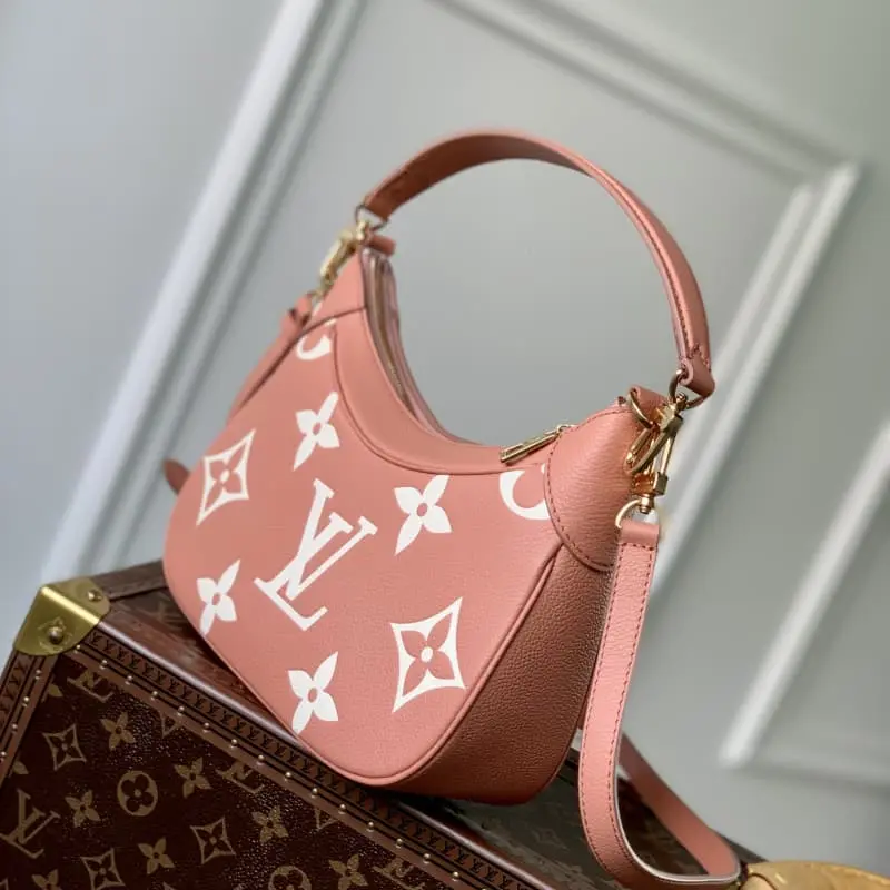 M46091 22x14x9cm High Quality Bags - Image 3