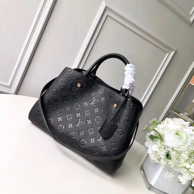 M41046 S5 33x23x15cm High Quality Bags