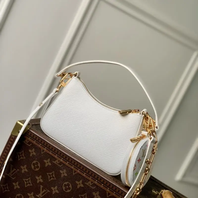 M13100 White 13.5x6.5x19cm High Quality Bags - Image 3