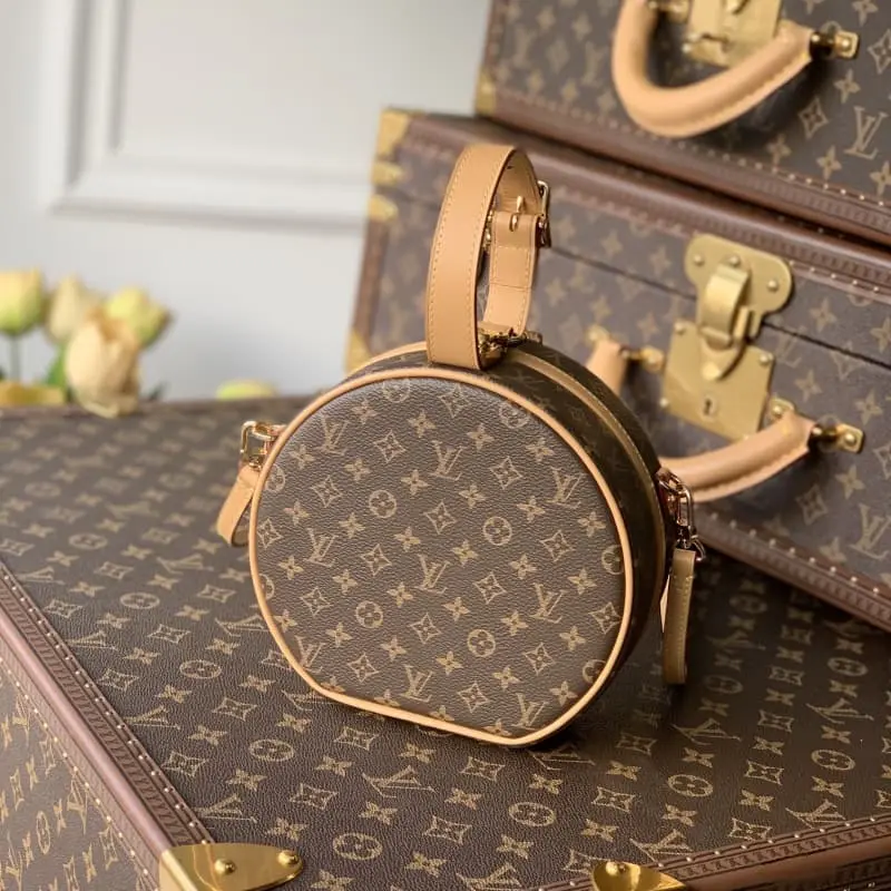 M43514 yellow leather 17.5X16.5X7.5cm High Quality Bags - Image 2