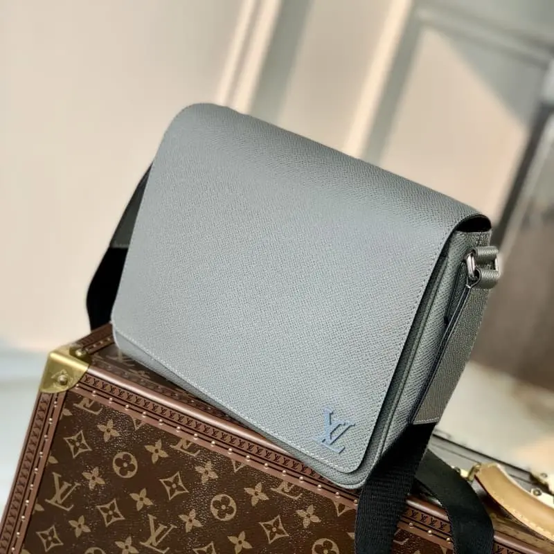 M30851 26x20x7cm High Quality Bags - Image 3