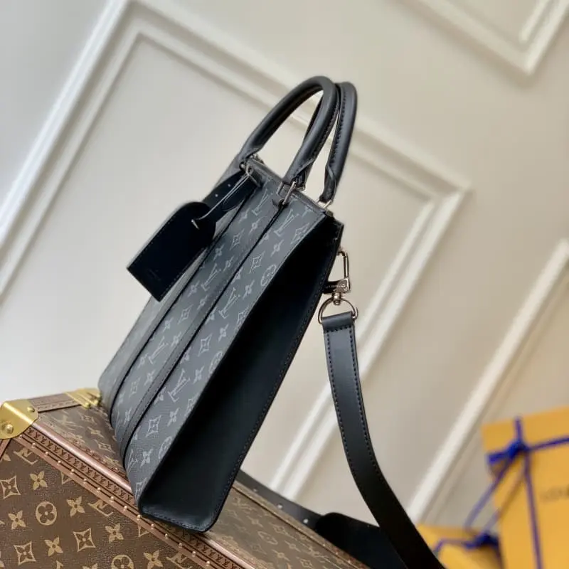 M46098 26x28.5x6cm High Quality Bags - Image 3