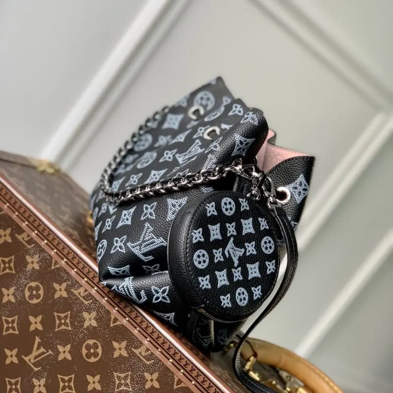 M59200 Black 32x23x13cm High Quality Bags - Image 3