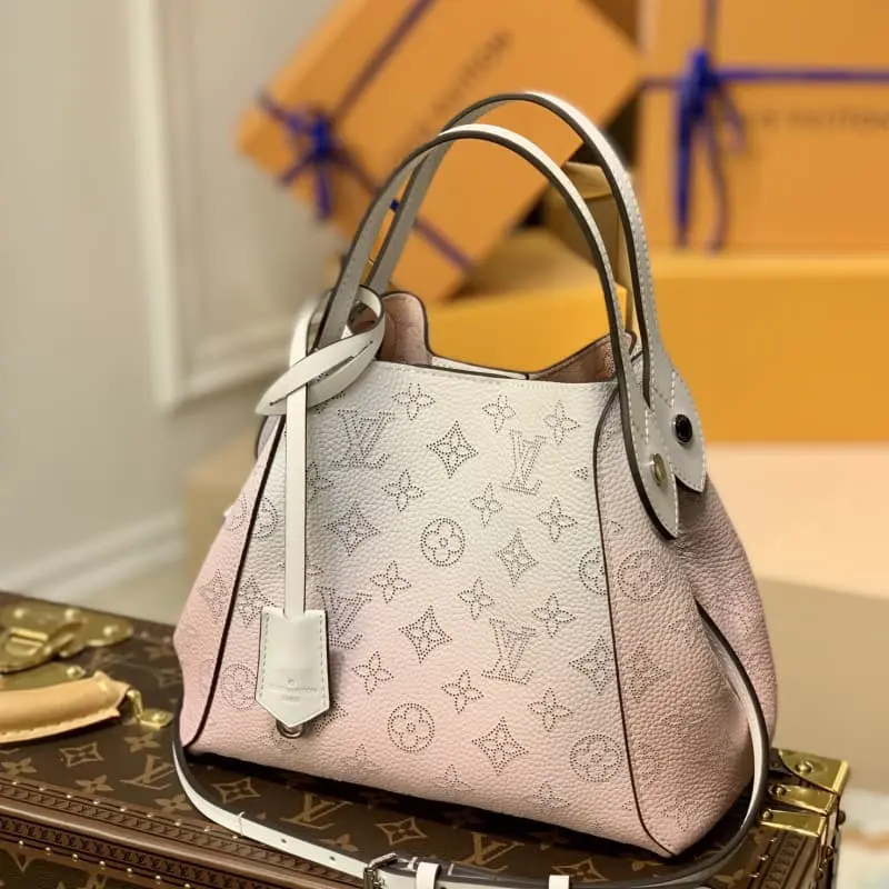 M54353 34x18x13cm High Quality Bags - Image 2