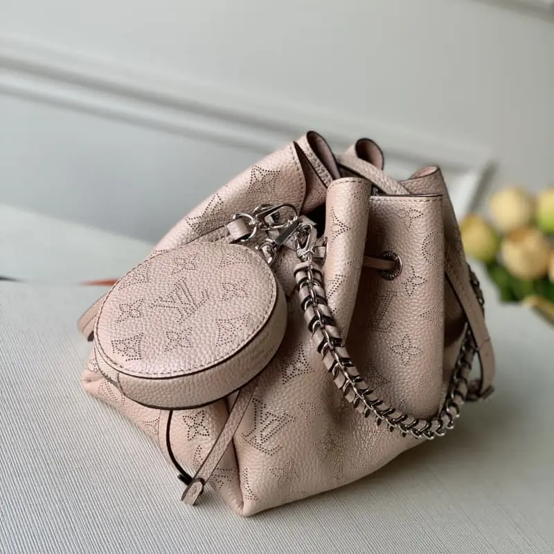 M58792 Shell powder 19x22x14cm High Quality Bags - Image 2