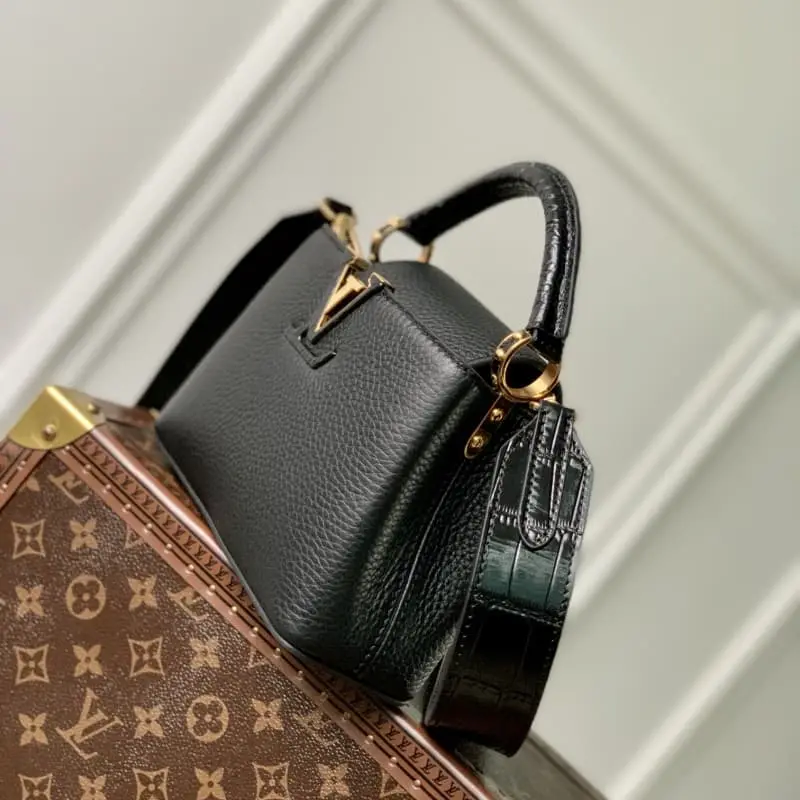 M91697 BlackMini 21x14x8cm High Quality Bags - Image 3