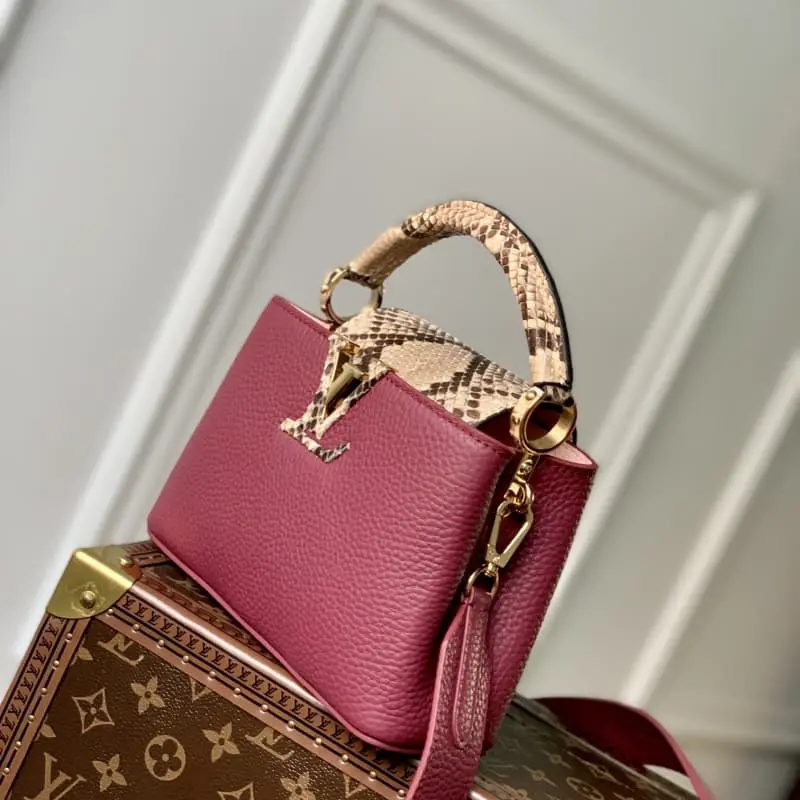 N82067 Purple 21x14x8cm High Quality Bags - Image 3