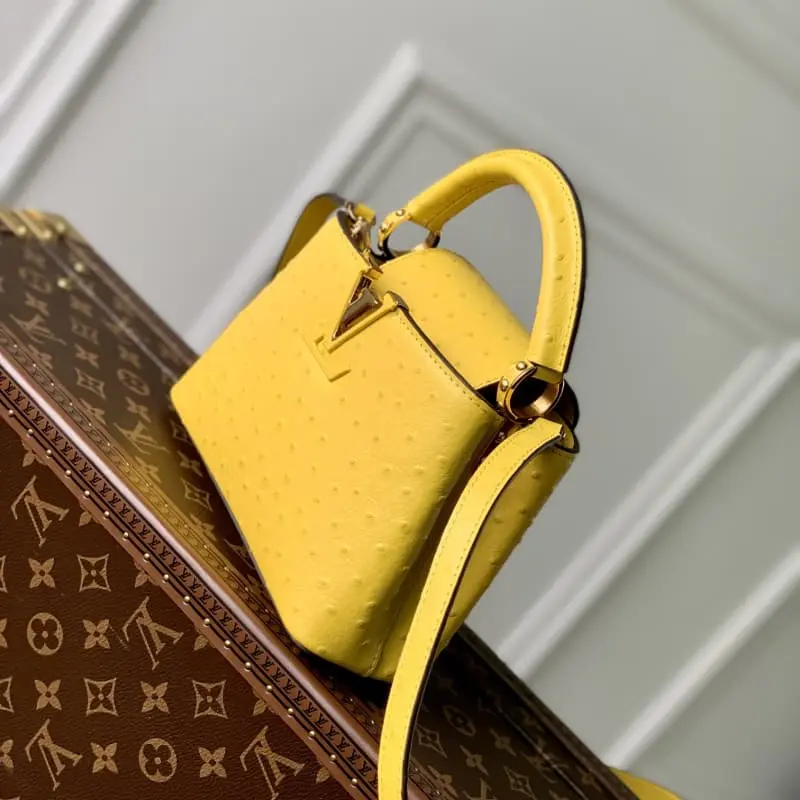 M93483 S2 21x14x8cm High Quality Bags - Image 3