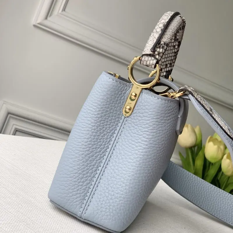 M96467 21x14x8cm High Quality Bags - Image 3