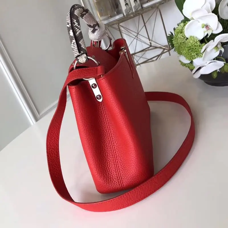 N92039 27x21x9cm High Quality Bags - Image 3