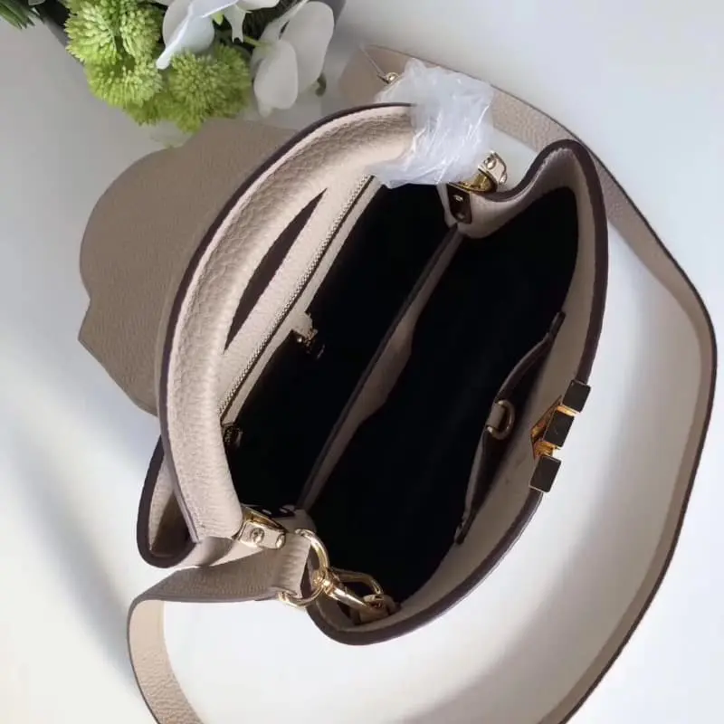 M94634 27X21X9cm High Quality Bags - Image 2