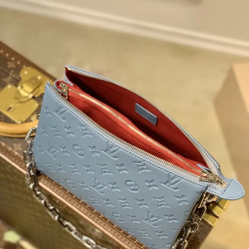 M57793 S1 26x20x12cm High Quality Bags - Image 2