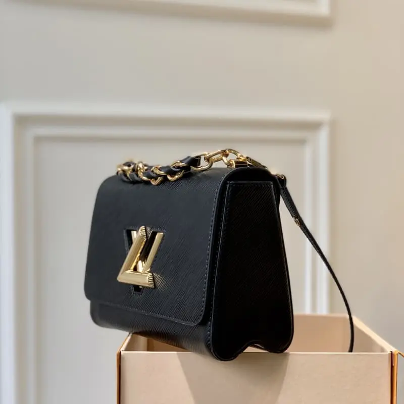 M59896 S1 23x17x9.5cm High Quality Bags - Image 3