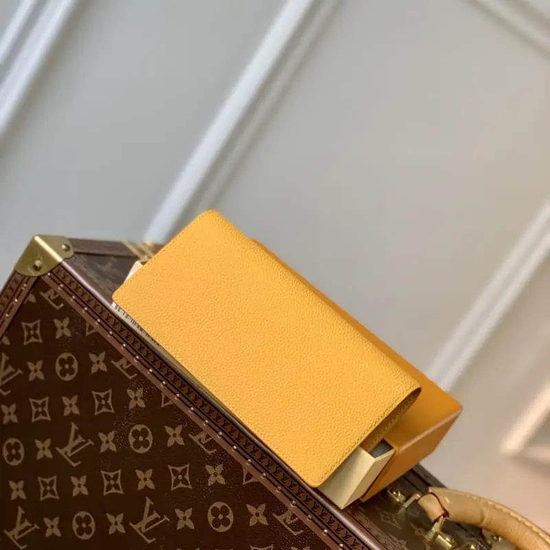 M81811 10x19x2cm High Quality Bags - Image 2