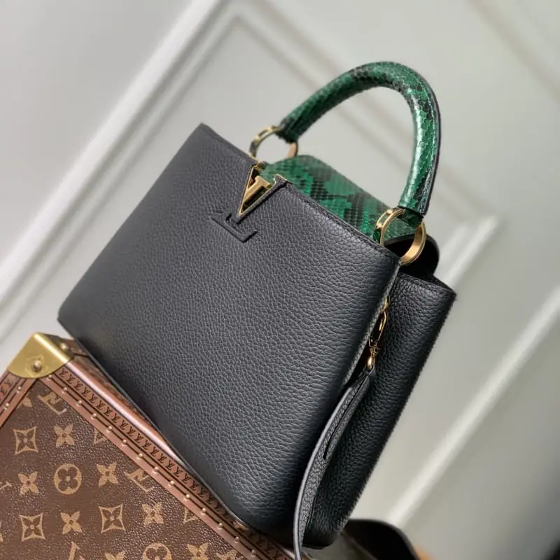 M80931 27x18x9cm High Quality Bags - Image 3