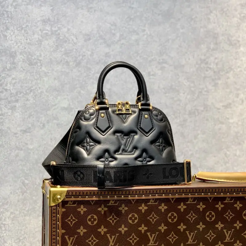 M59793 24.5x18x12cm High Quality Bags - Image 2