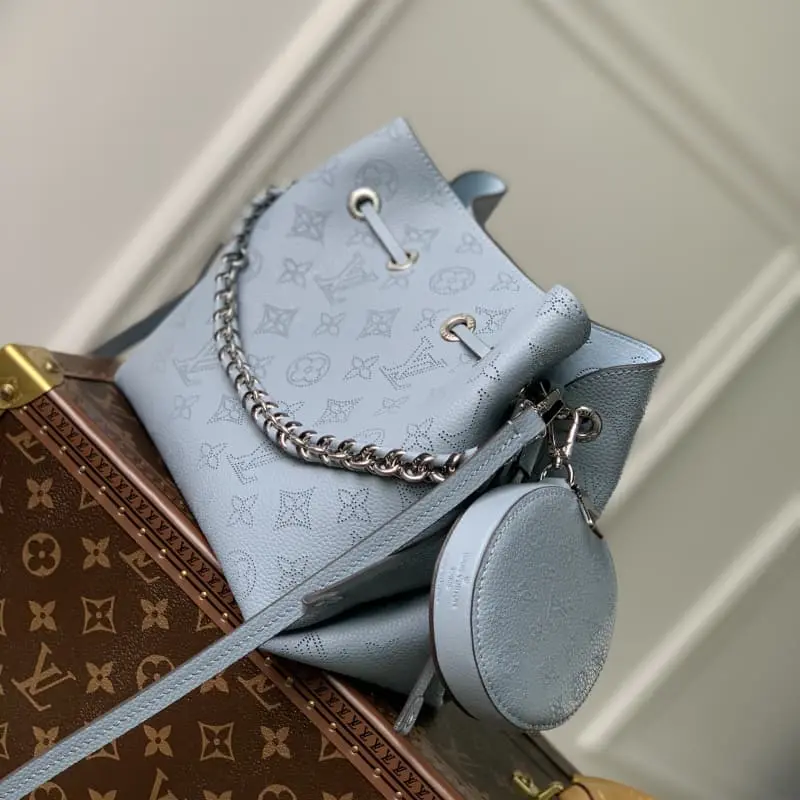 M57070 S1 19x22x14cm High Quality Bags - Image 3