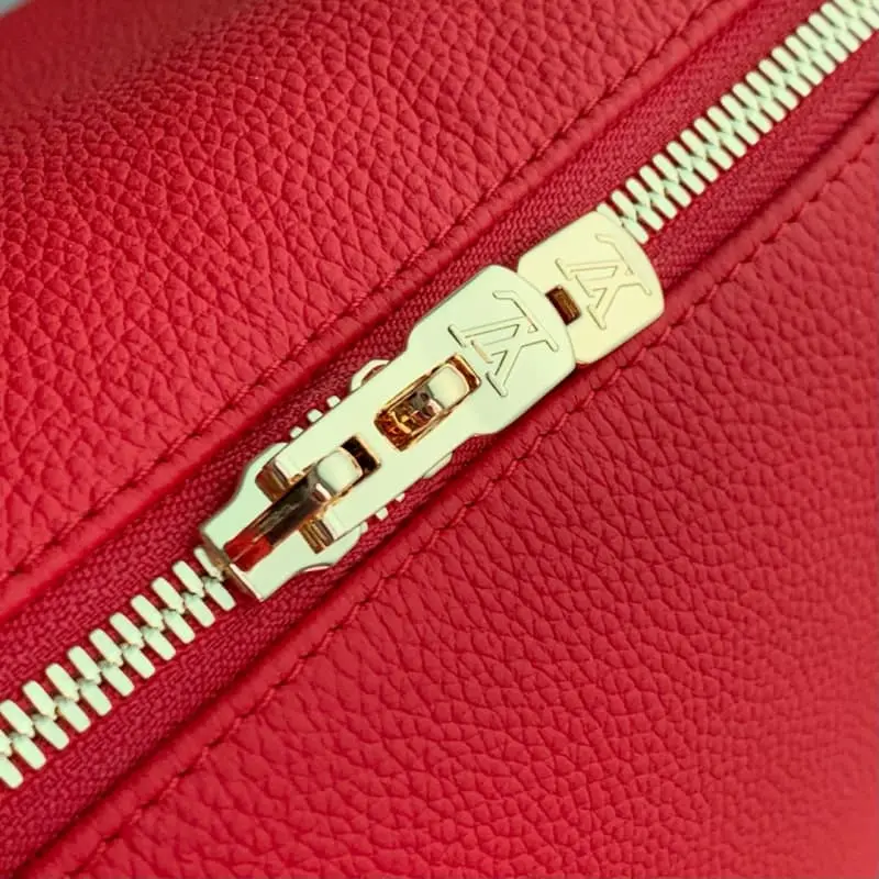 M13667 S1 25x15x18cm High Quality Bags - Image 4