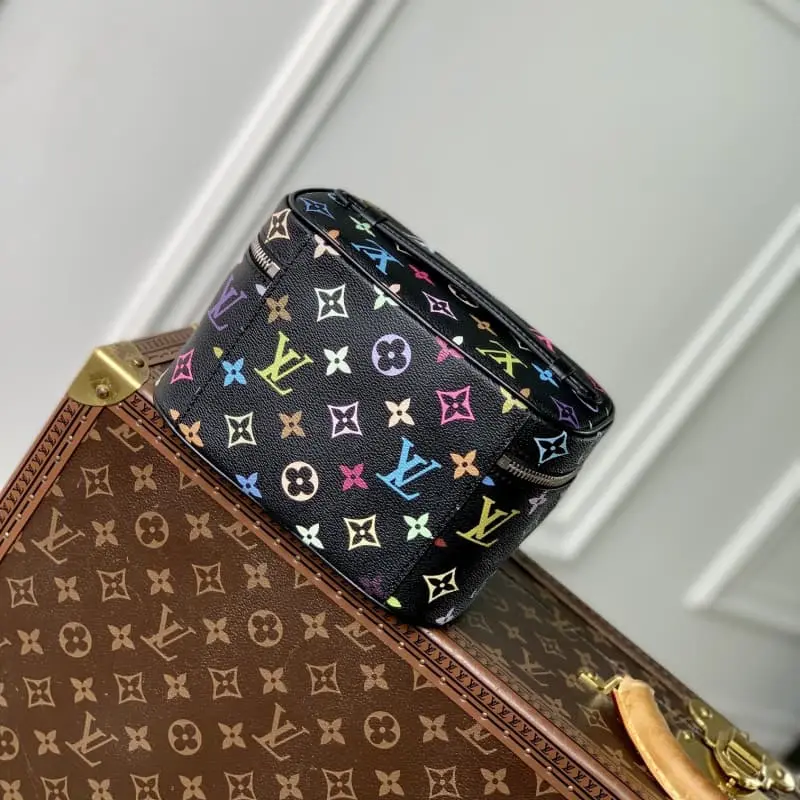 M13747 20x13.5x12cm High Quality Bags - Image 3