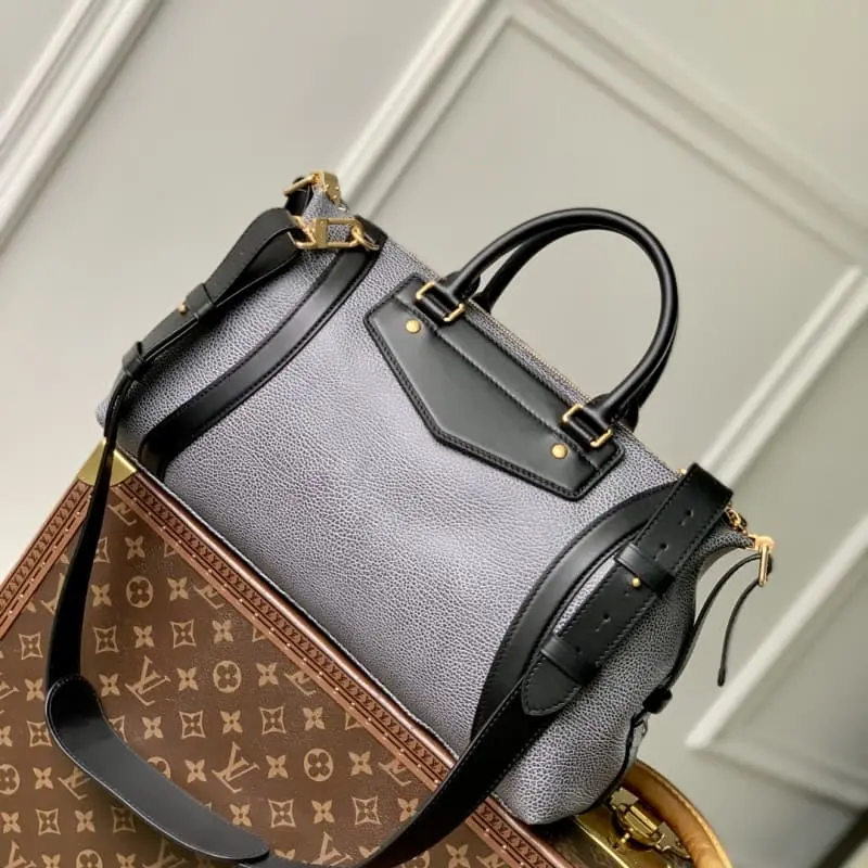 M14702 15x15x38cm High Quality Bags - Image 3