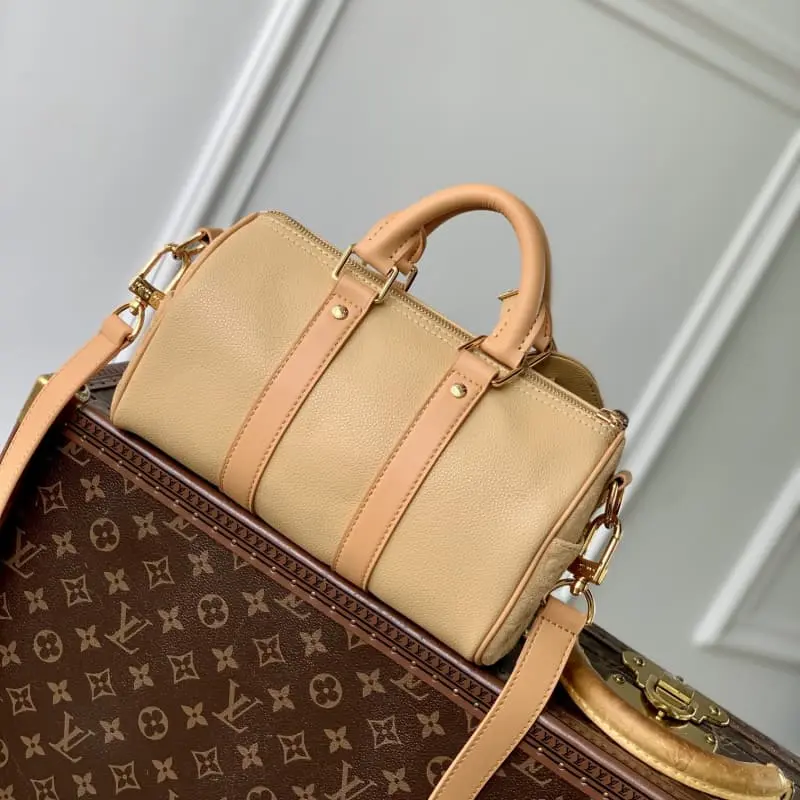 M12627 15x11x25cm High Quality Bags - Image 3