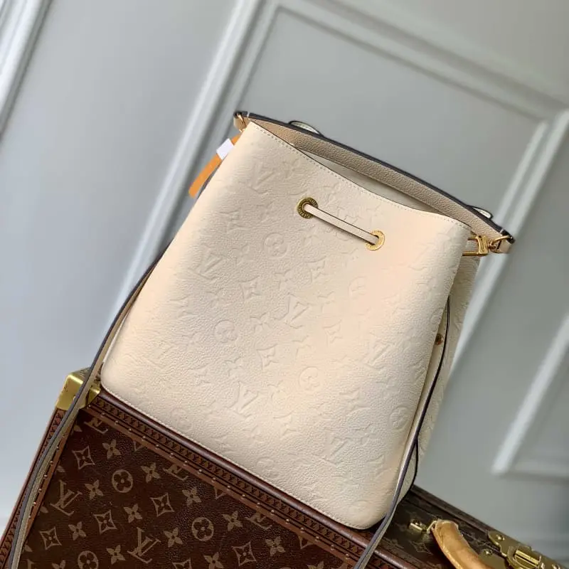 M45256 Beige 26x26x17.5cm High Quality Bags - Image 3