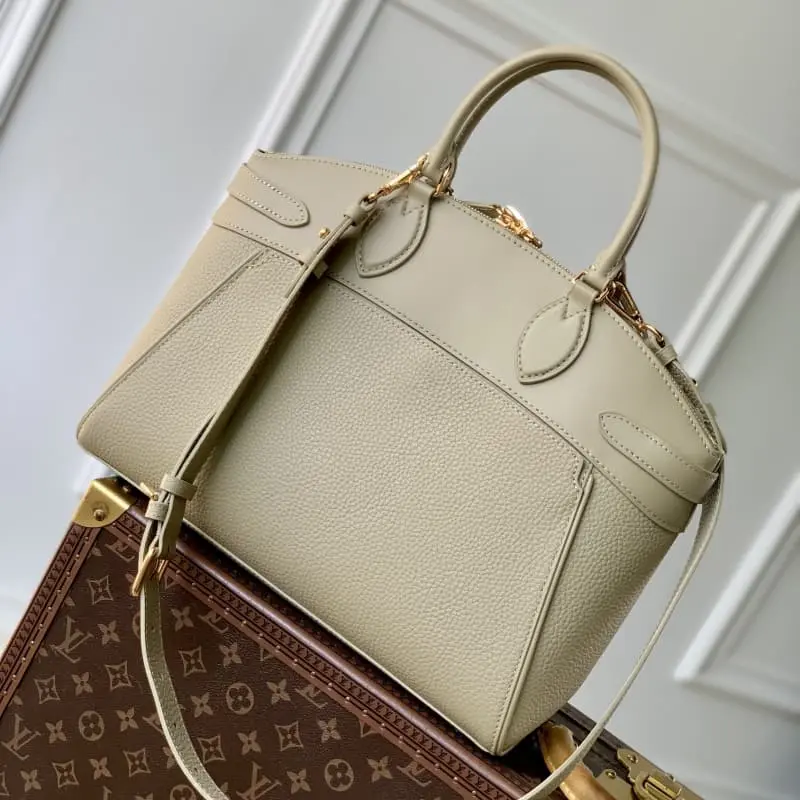 M11214 Fruit Green 36x29x15cm High Quality Bags - Image 3