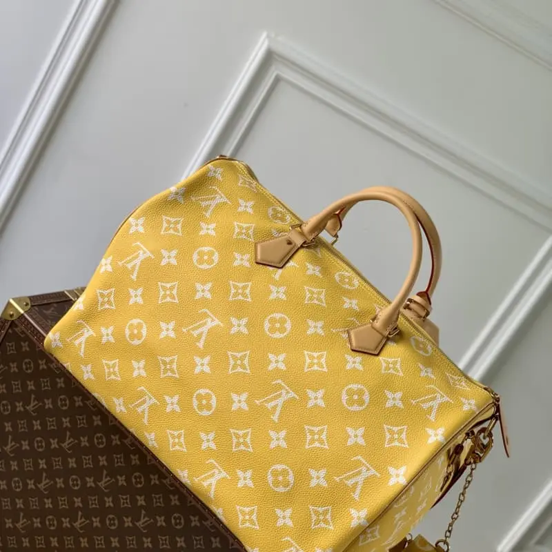 M46963 Yellow 50x32x29cm High Quality Bags - Image 3