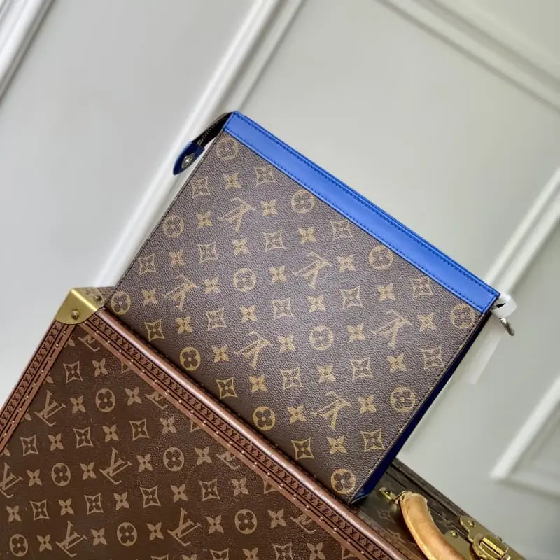 M12820 21x6x27cm High Quality Bags - Image 3