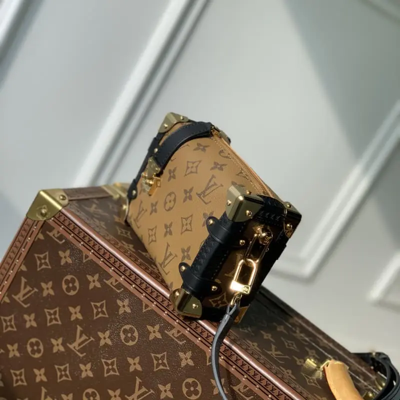 M46815 Yellow Flower 18x12.5x8cm High Quality Bags - Image 3